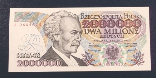 2mlnBLAD.jpg